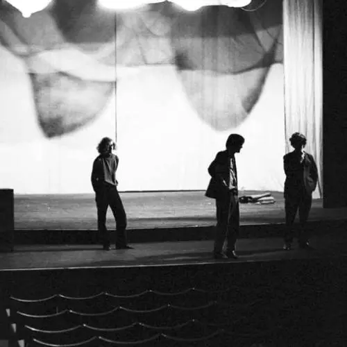 3 9 silhouettes g web